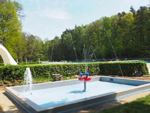 Babyplantschbecken Waldbadb Birkerteich Stadt Helmstedt kinderfreundlich